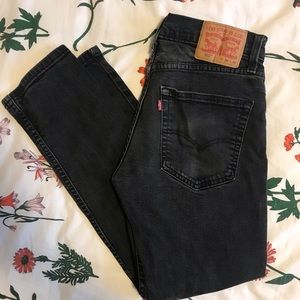 Black Vintage Levis 502
